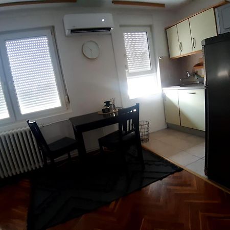 Studio Apartman Luna Apartment Винковци Екстериор снимка